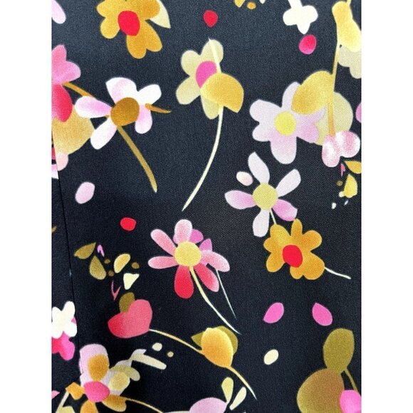 Cabi Charm Blouse Floral Black V-neck Size S Style# 3695 - Picture 4 of 10